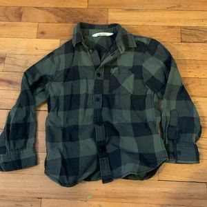 Green plaid button down 6T